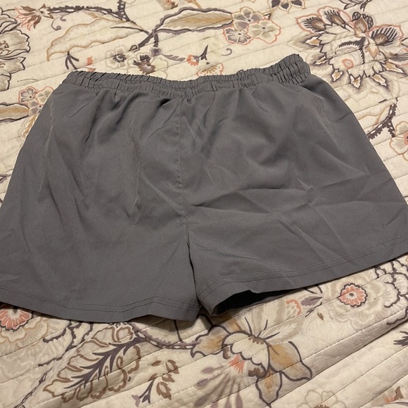 Champion - Picture 2 of 3